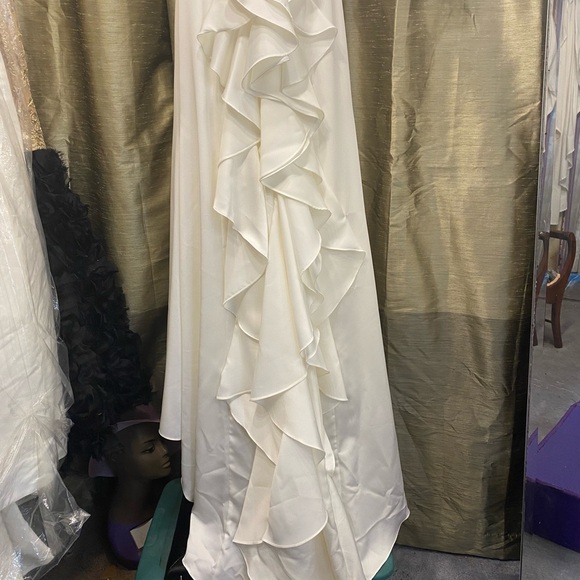 Wedding Dress New with tags Sz 2 - Picture 3 of 10